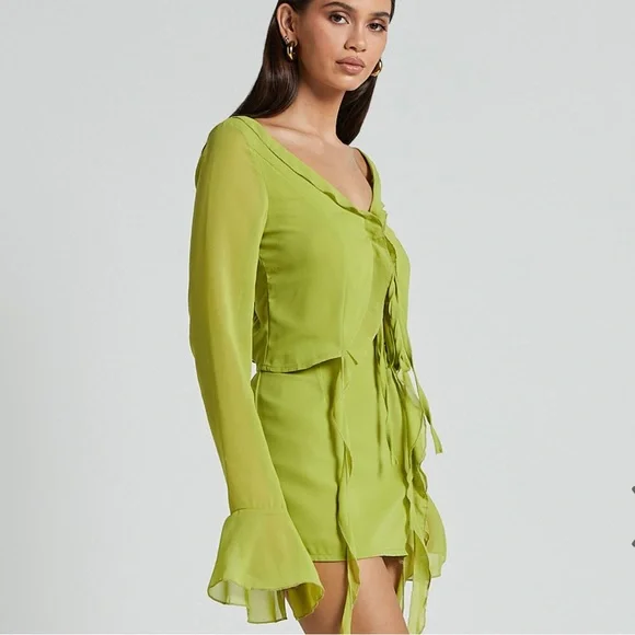 SHOWPO SET - Picture 4 of 13